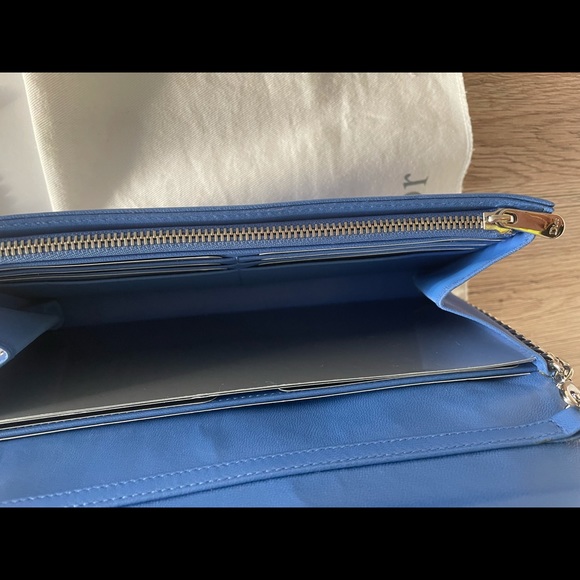 Dior - Picture 4 of 8